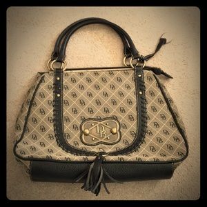 Dooney & Bourke Purse